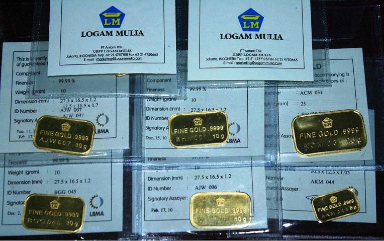 Emas Antam Harganya Turun Rp2.000 per Gram